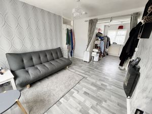 Lounge/diner- click for photo gallery